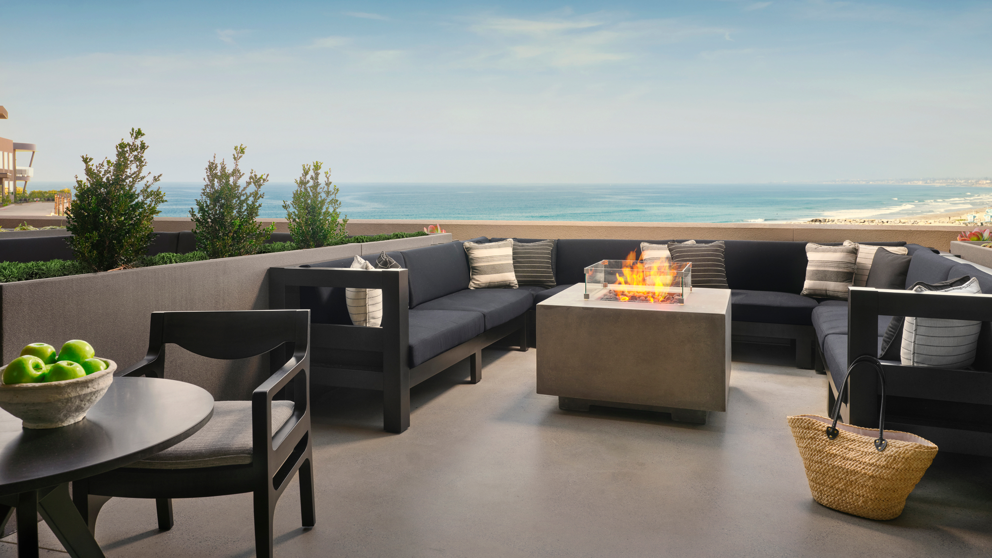 Best Outdoor Fire Pits at California Inns