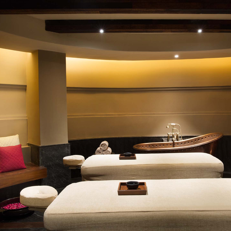 spa beds for couple treatments