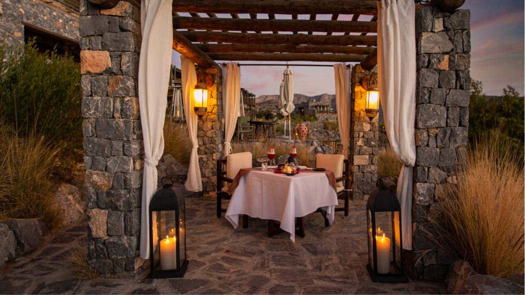 romantic dining table setting