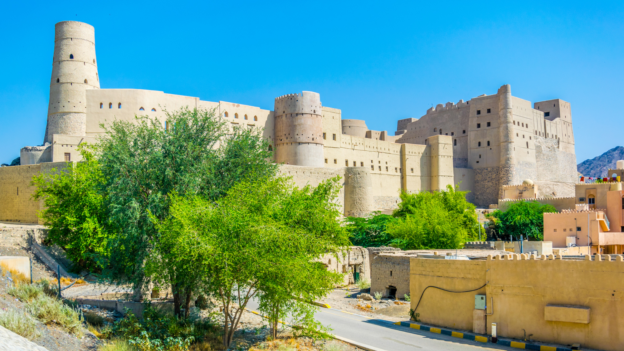 Castles and Forts of Jabreen & Bahla