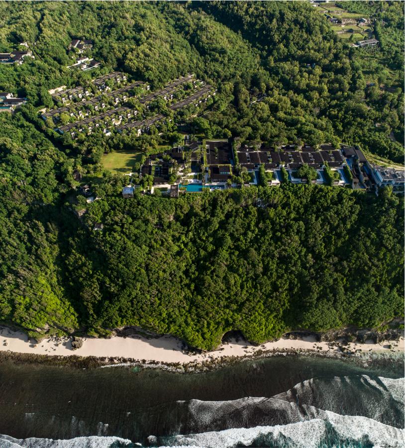 Uluwatu villas shore from above
