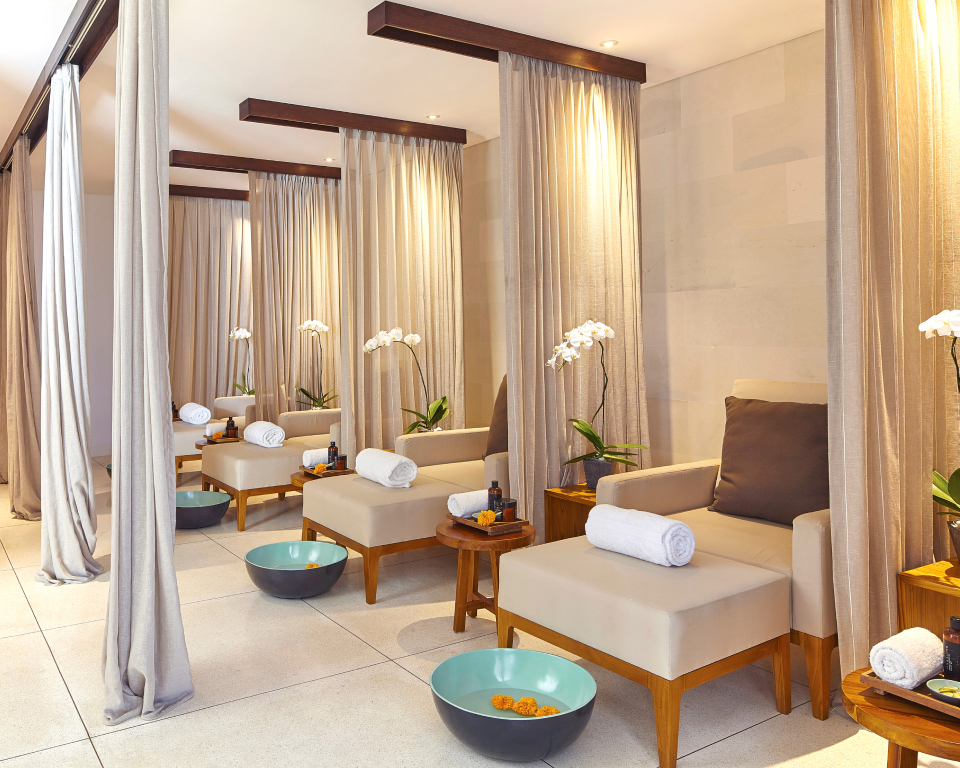 Pedicure chairs in relaxing setting