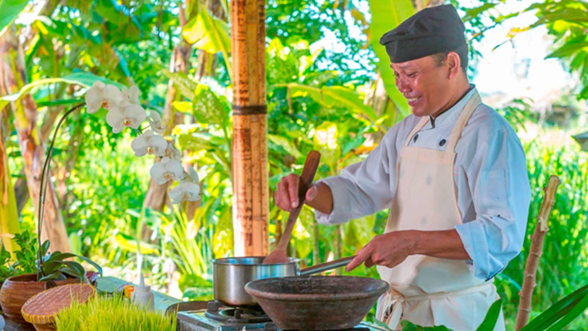 chef cooking Balinese traditional food