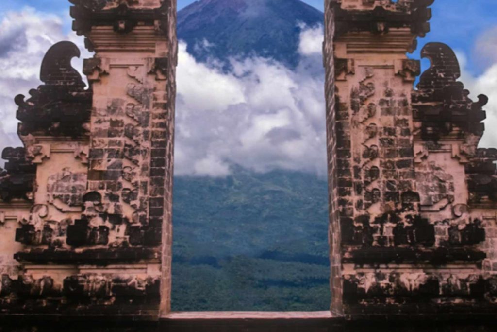 close up of the Pura Lempuyang Temple