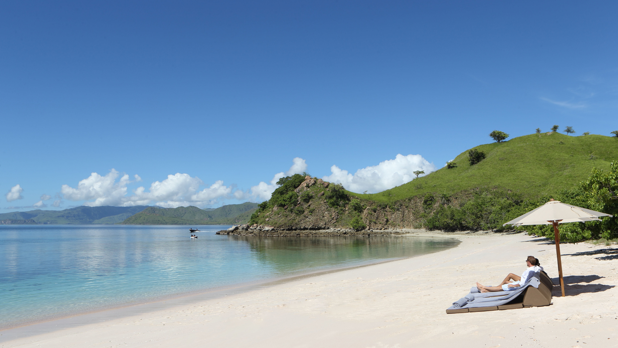 Beach with shoreline cliffs in the background