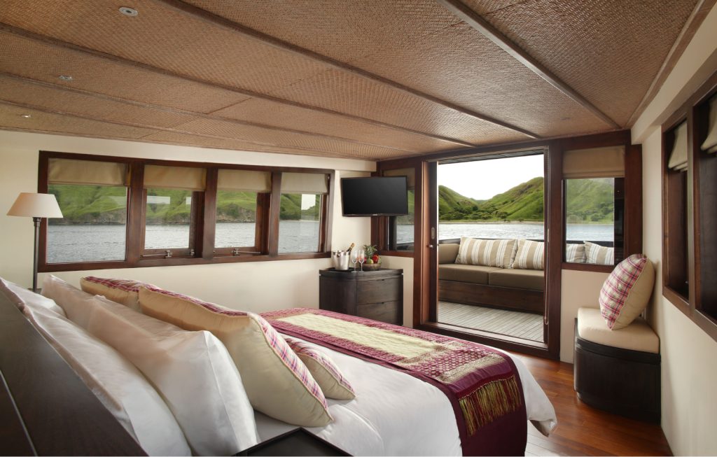Master suite bedroom on boat