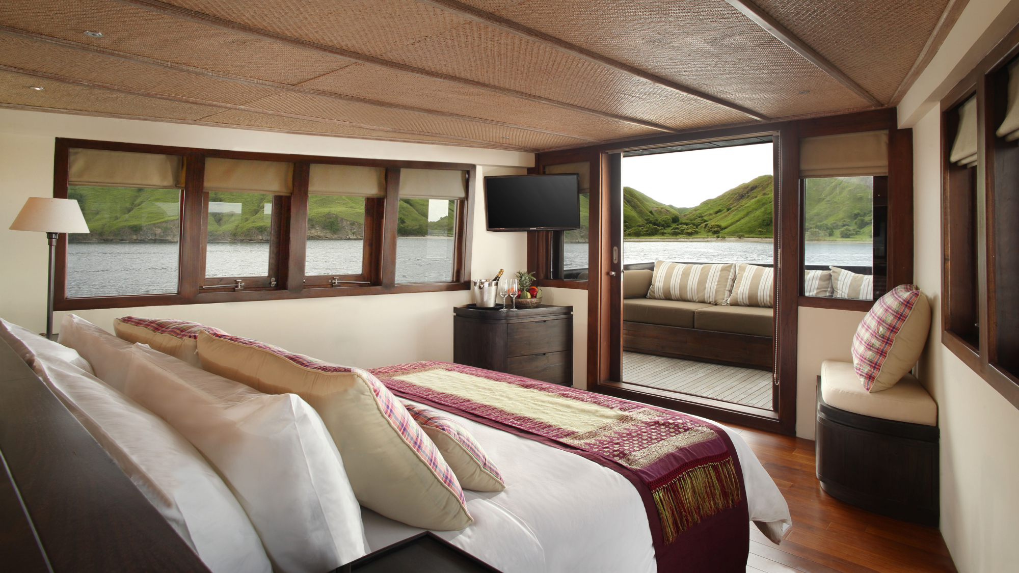 Master suite on boat.