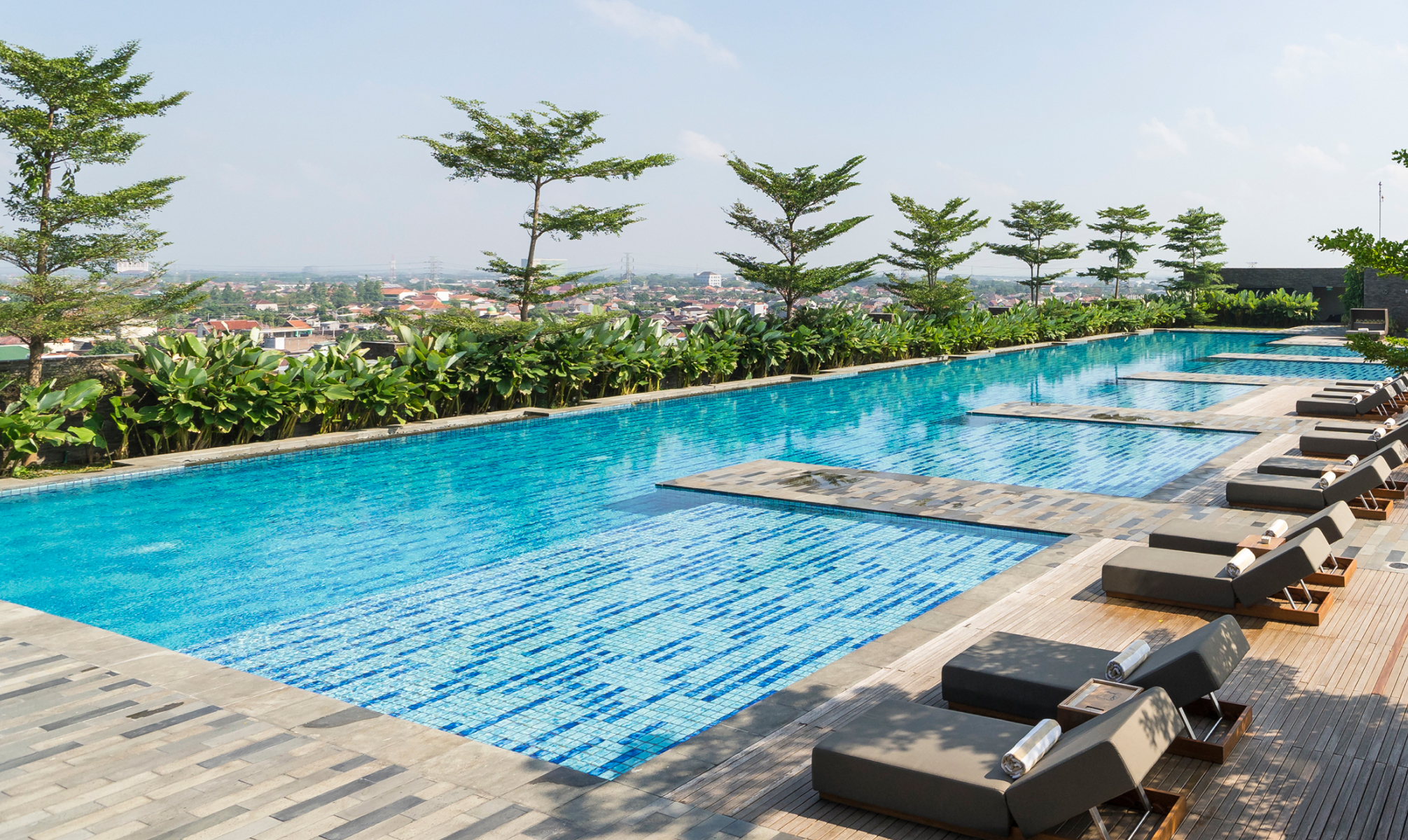 Alila solo outdoor pool.